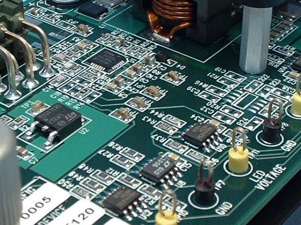 Driver card for driving high power LEDs Close Up